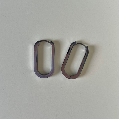 Créoles ovales aplaties 25×14mm – Argenté
